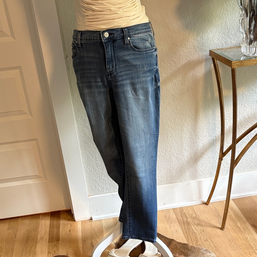 DKNY ladies Soho skinny jeans size 4